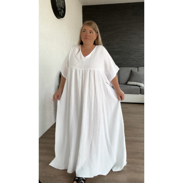 Robe longue en gaze de coton blanche