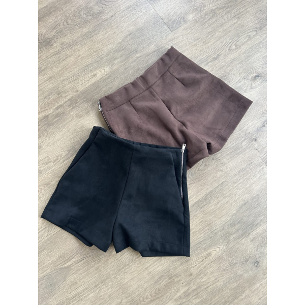 Short en suédine (2 coloris)