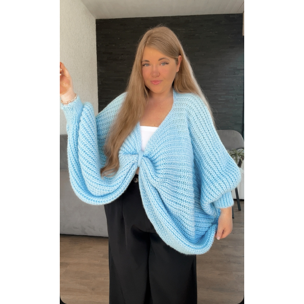 Pull en maille oversize noeud croisé bleu ciel