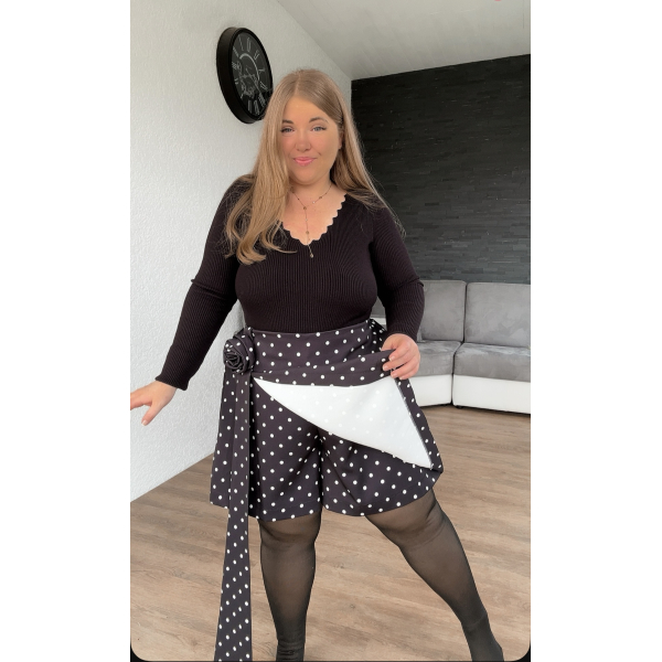 Jupe short à pois