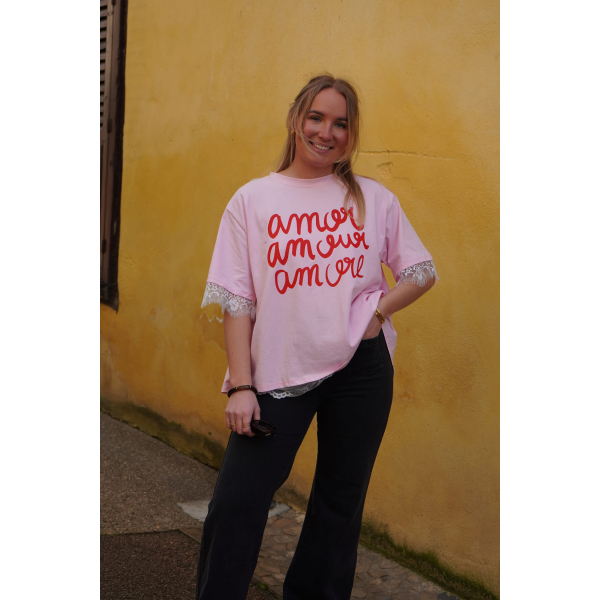 T-shirt AMOR ouvert à dentelle