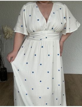 Robe longue en gaze de coton avec coeurs bleus