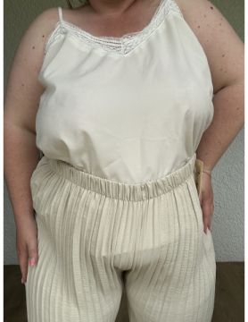 Pantalon plissé beige...